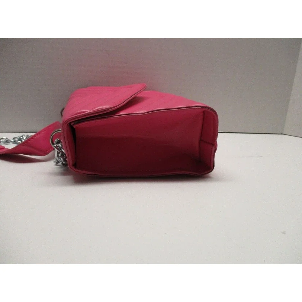Women's Quilted Hot Pink Leather Handbag Silver Chain Shoulder Bag Magnet Close